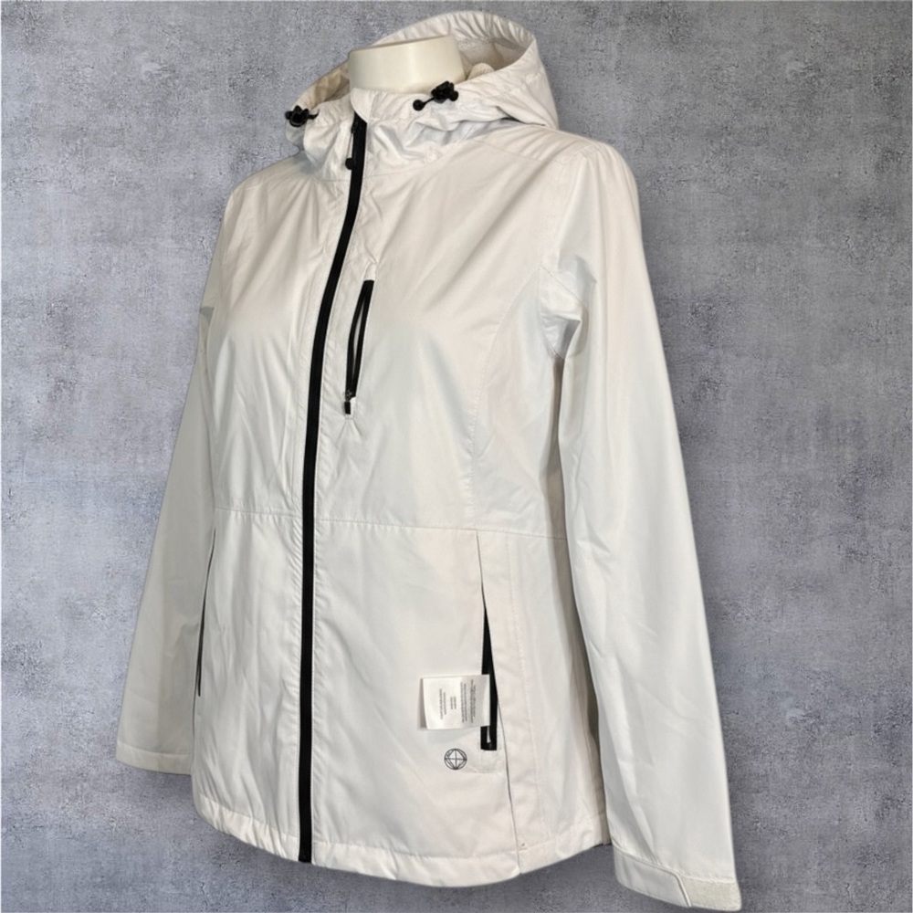 Mondetta Women's White Lightweight Ski/ Rain Jacket NWT